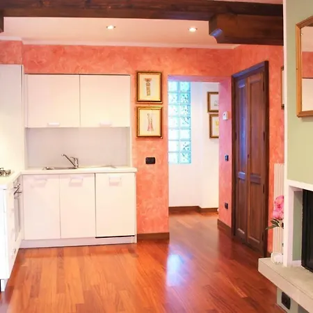 Luci Balkon-ferienwohnung Apartament Gravedona